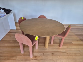 Lot 8